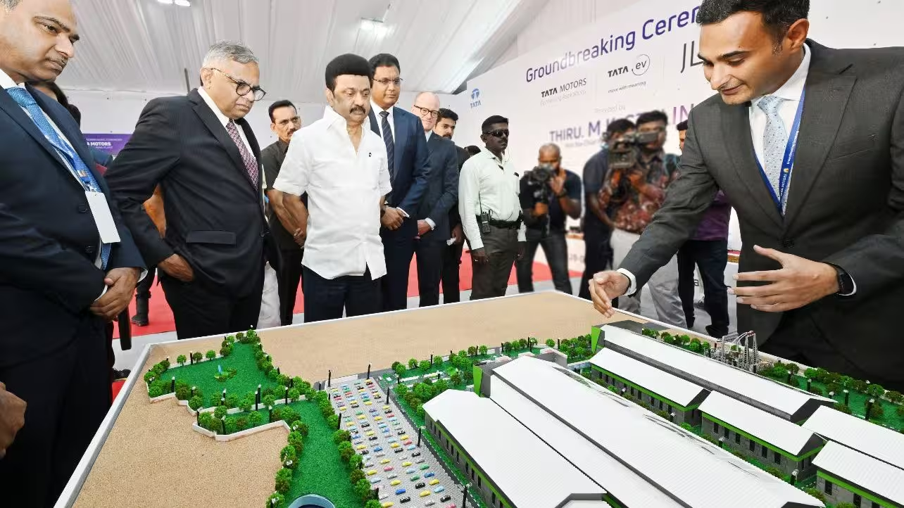 TN CM MK Stalin opens Tata manufacturing facility TamilNadu Range Rover